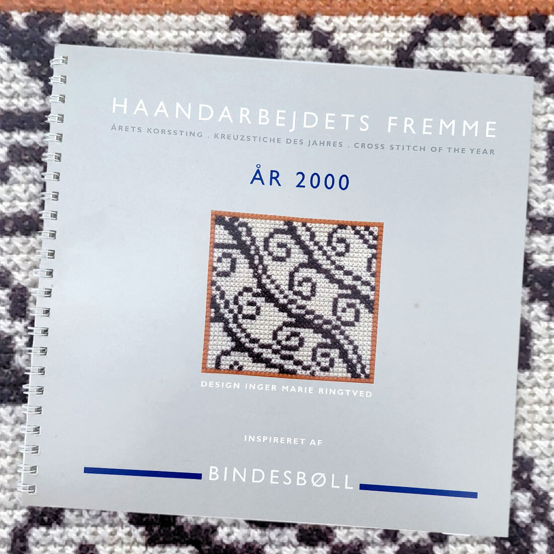 Haandarbejdets Fremme (HF) - Kalender 2000