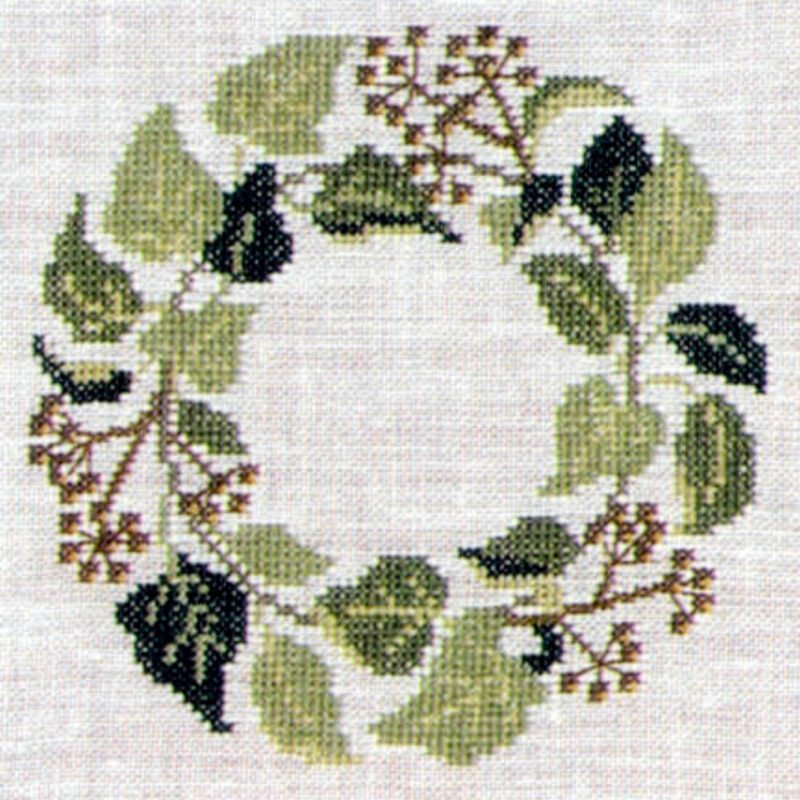 17-3323,11 Vedbend med frugter - mellemlægsserviet - Gerda Bengtsson (GB)