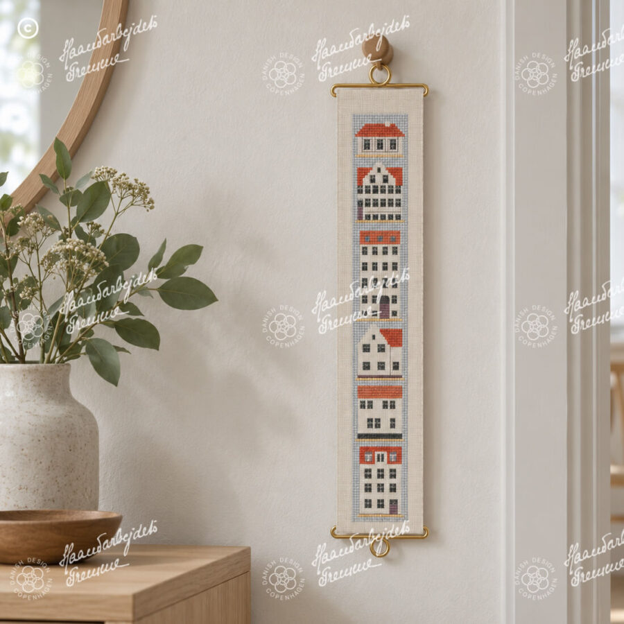 18-6082 Hvide huse - lille klokkestreng - Ida Winckler (IW)