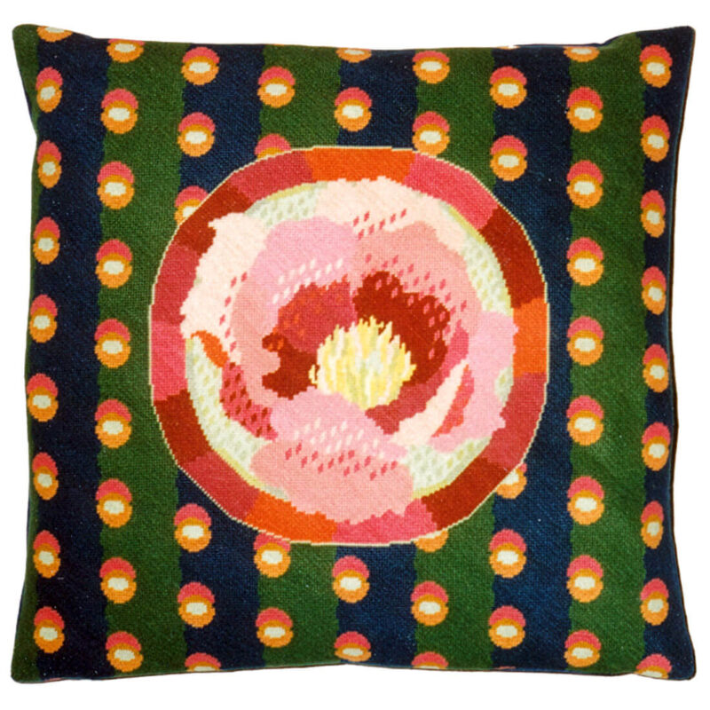 20-6442 Pæon - pude - H. M. Dronning Margrethe II (HMDM)