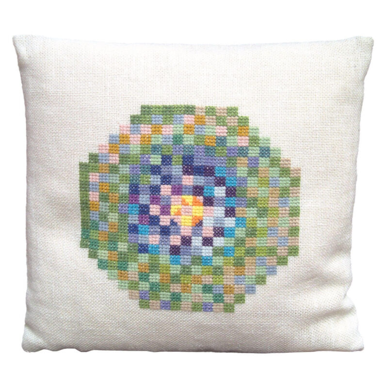 20-6320 Forglemmigej - pude - H. M. Dronning Margrethe II (HMDM)