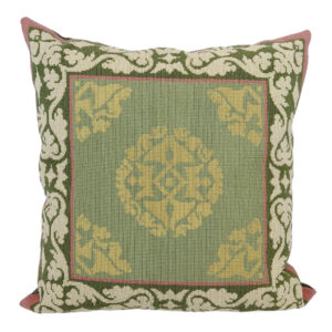 20-7174 Grønt ornament med bladranke - Pude - Thorvald Bindesbøll (THB)