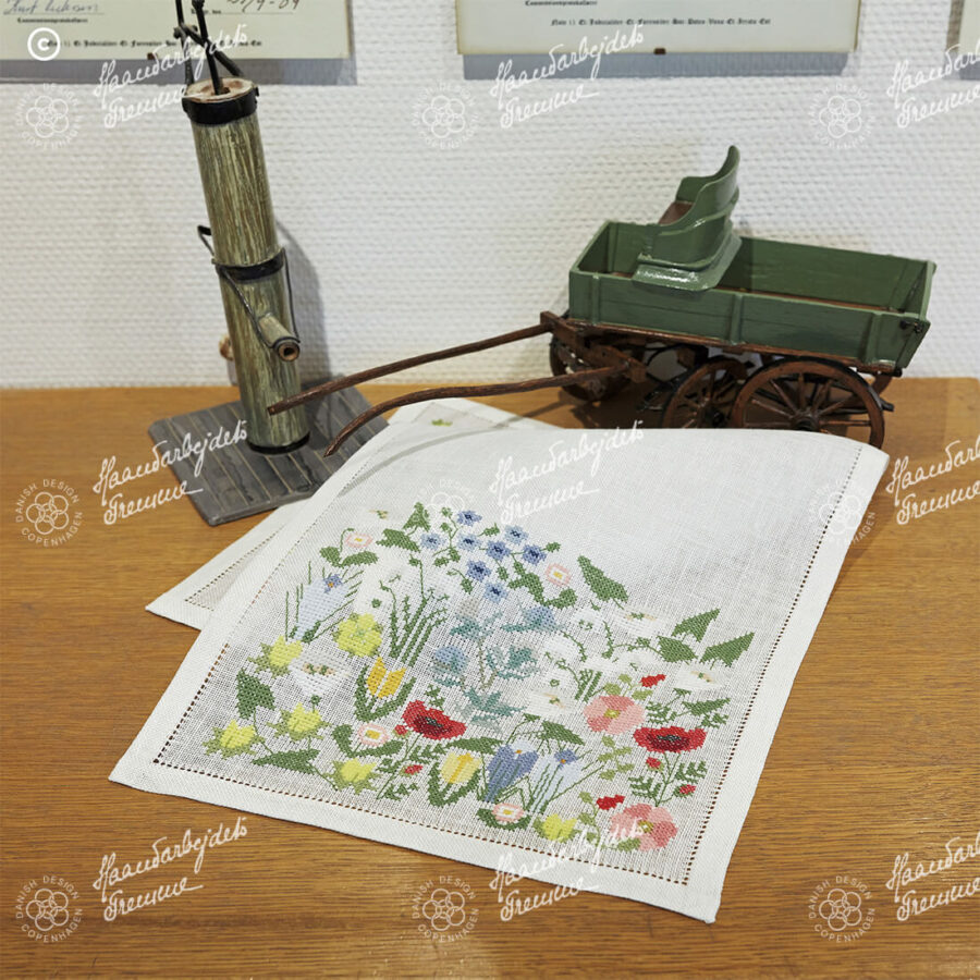 92-2027 Haandarbejdets Fremme (HF) - Kalender 2027 - Maj